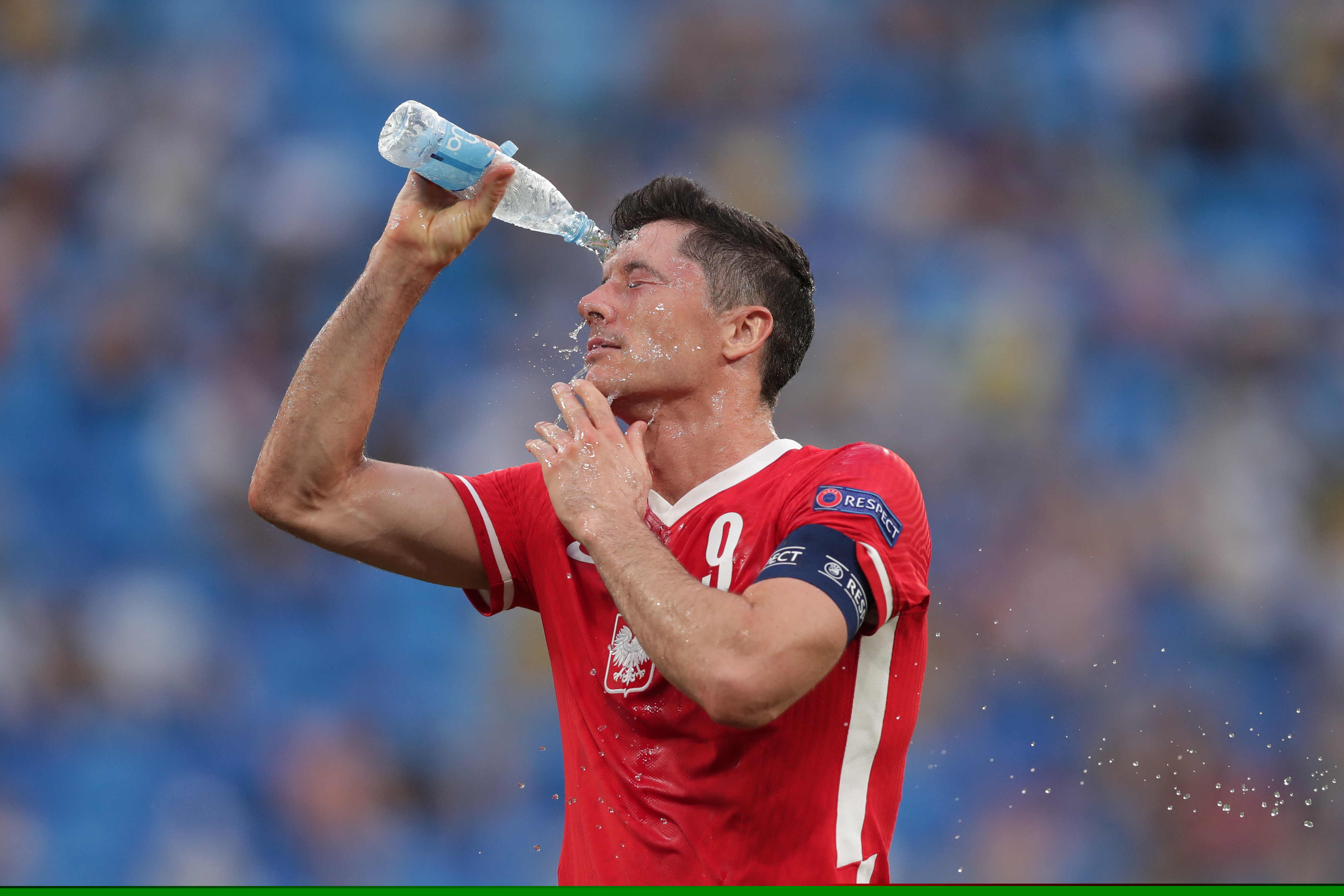 柔佛新山疑似对海港派出违规球员，该球员本应累积三黄停赛