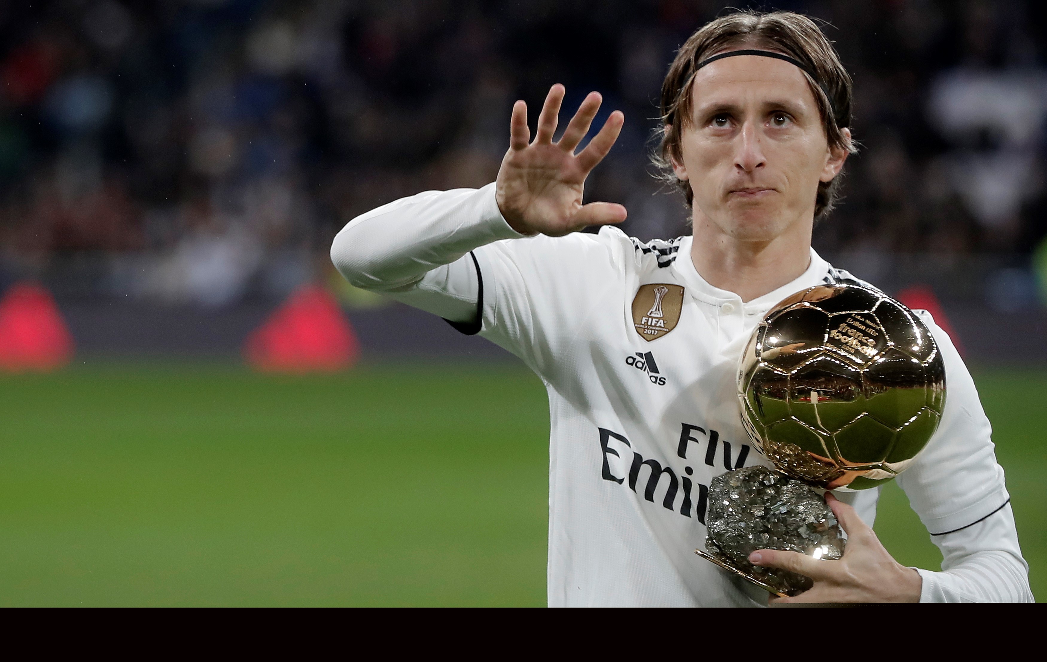 德转预热戴维身价：最高4500万欧不变，最低下跌至3000万欧