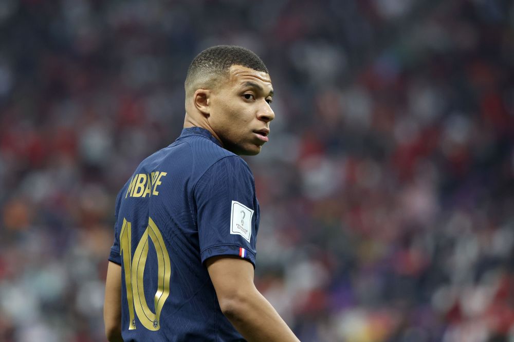 马尔基西奥玩皇马传奇二选一：C罗＞齐达内、大罗